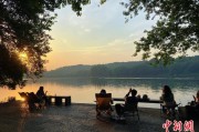达州“移动卧室”重塑旅行方式 “Z世代”爱上车轮上的家